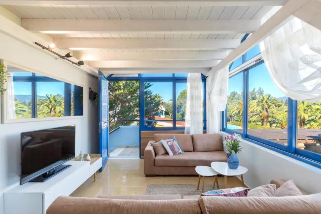 Blue Haven Beach Loft Apartment Danilia Exterior photo